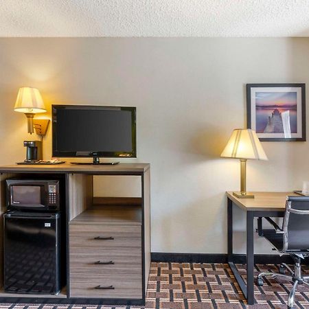 Quality Inn Near Cedar Point - Huron, Sandusky Oh Exterior photo